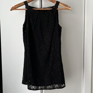 Tahari black lace sleeveless top